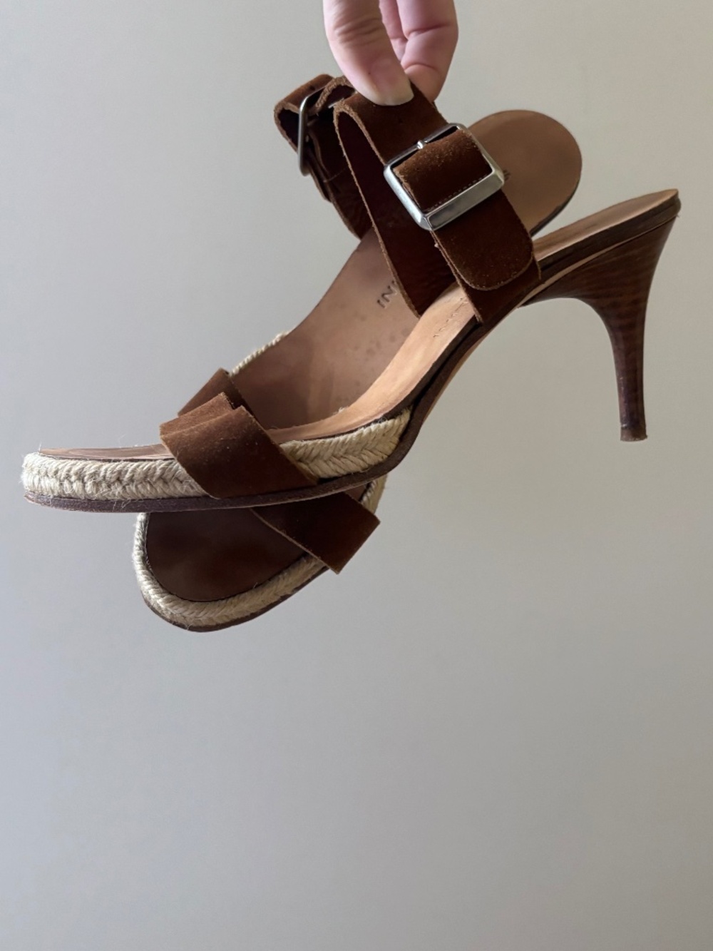 POLLINI STUDIO Suede Leather / Raffia SILVER Buckle Heeled Sandal - VERO CUOIO